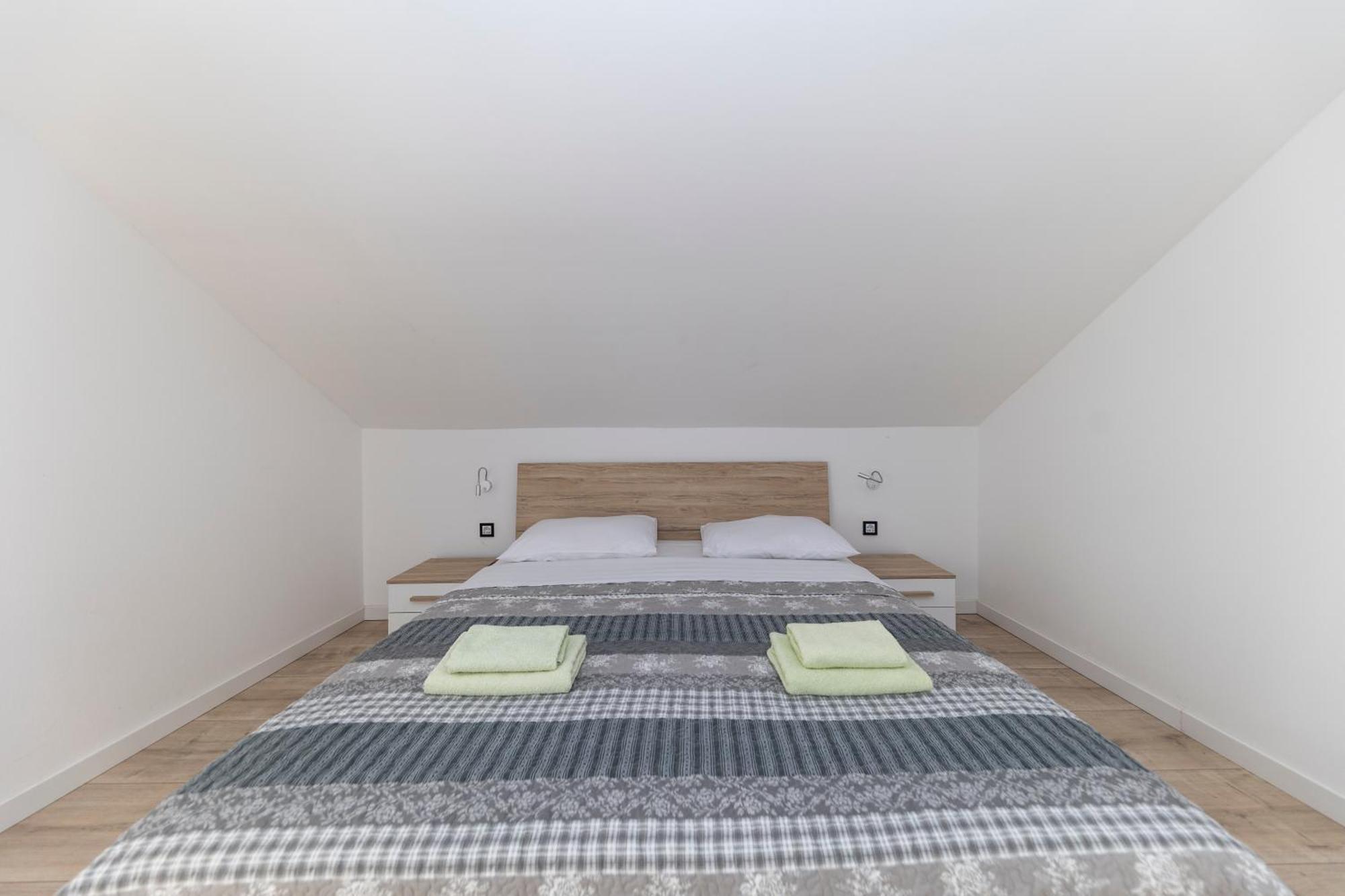 Family Apartments Zadar - Ryanair Exclusive Esterno foto