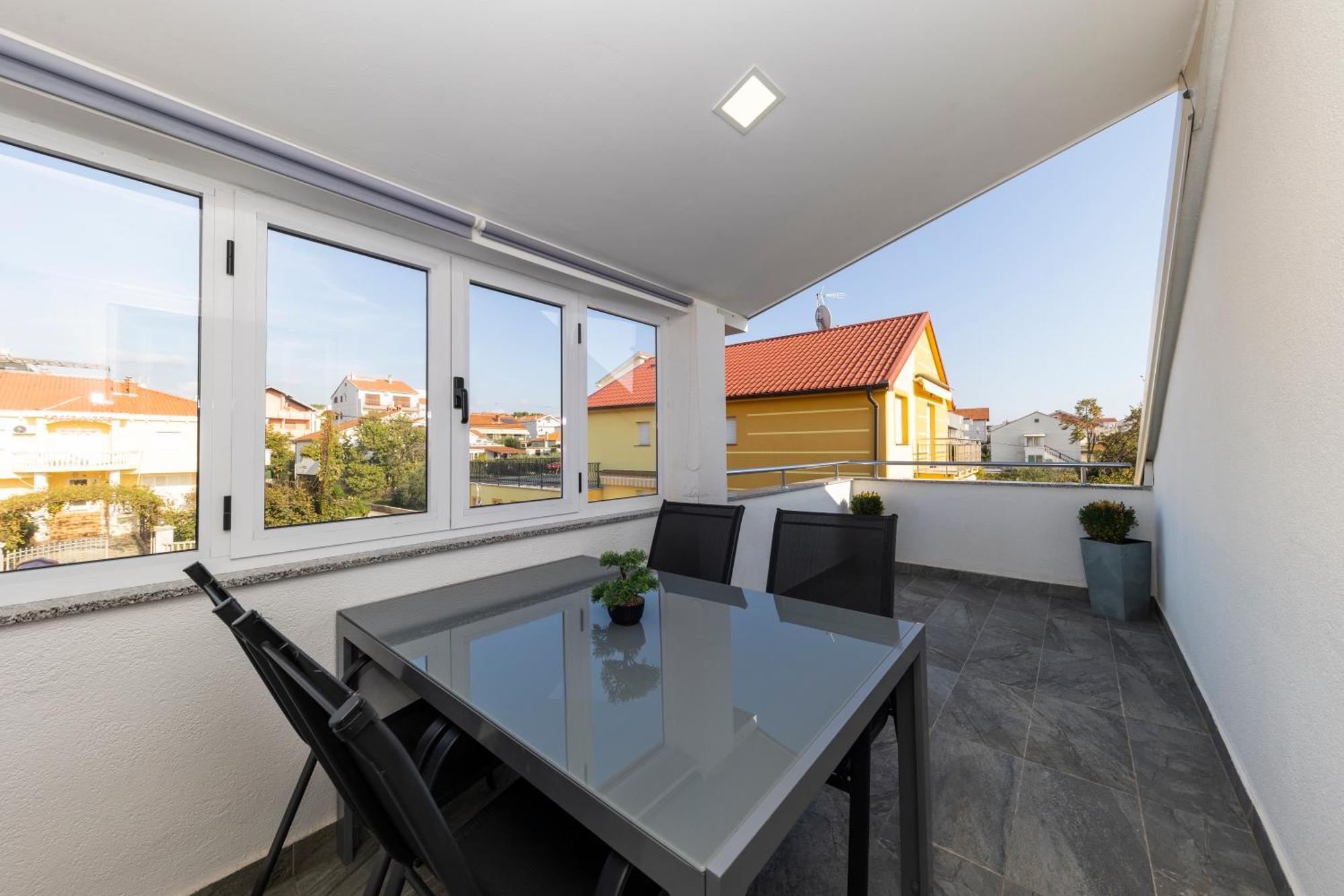 Family Apartments Zadar - Ryanair Exclusive Esterno foto